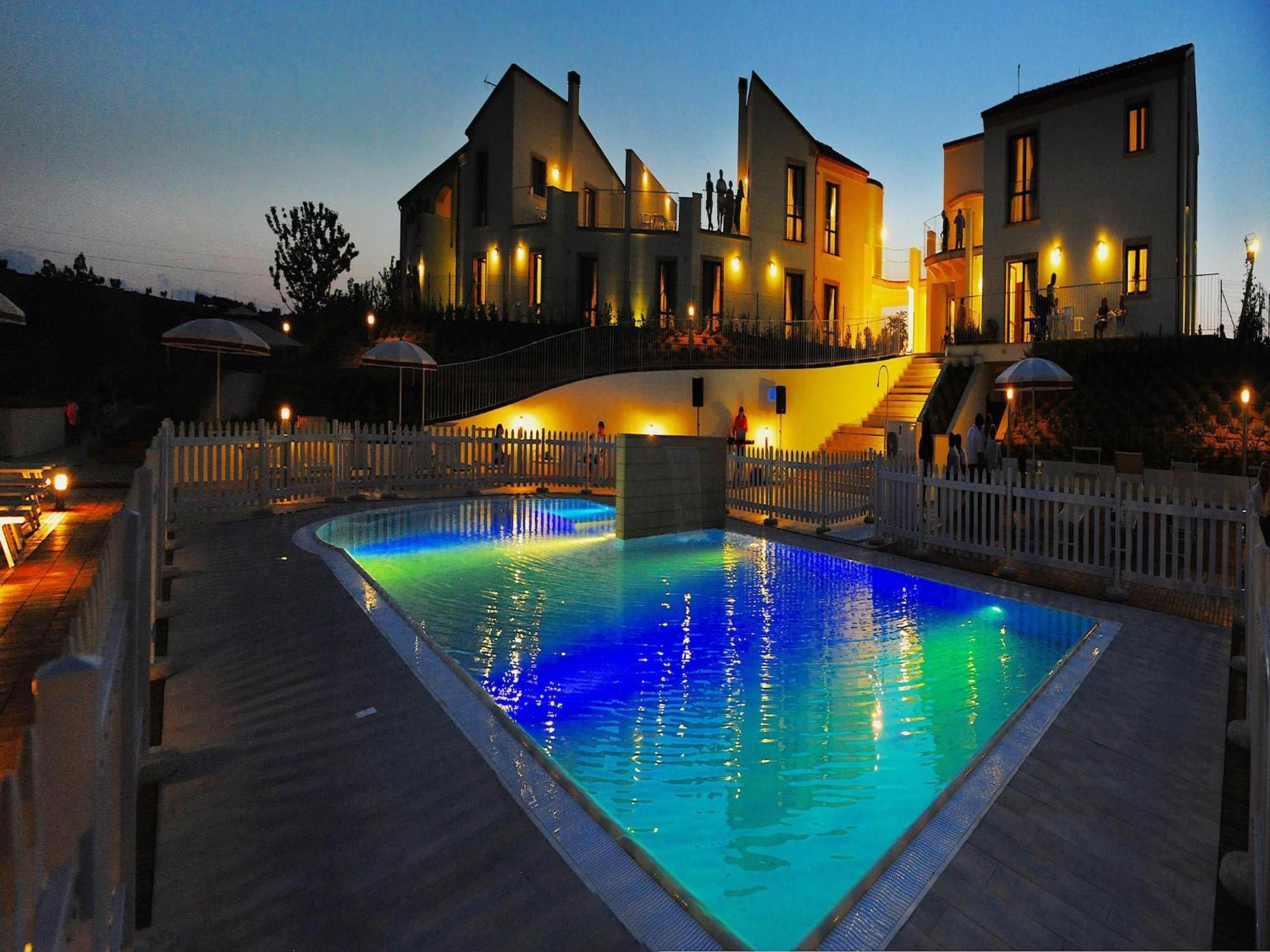 Holiday Resort Contea Dei Ciliegi Pedaso Exterior foto